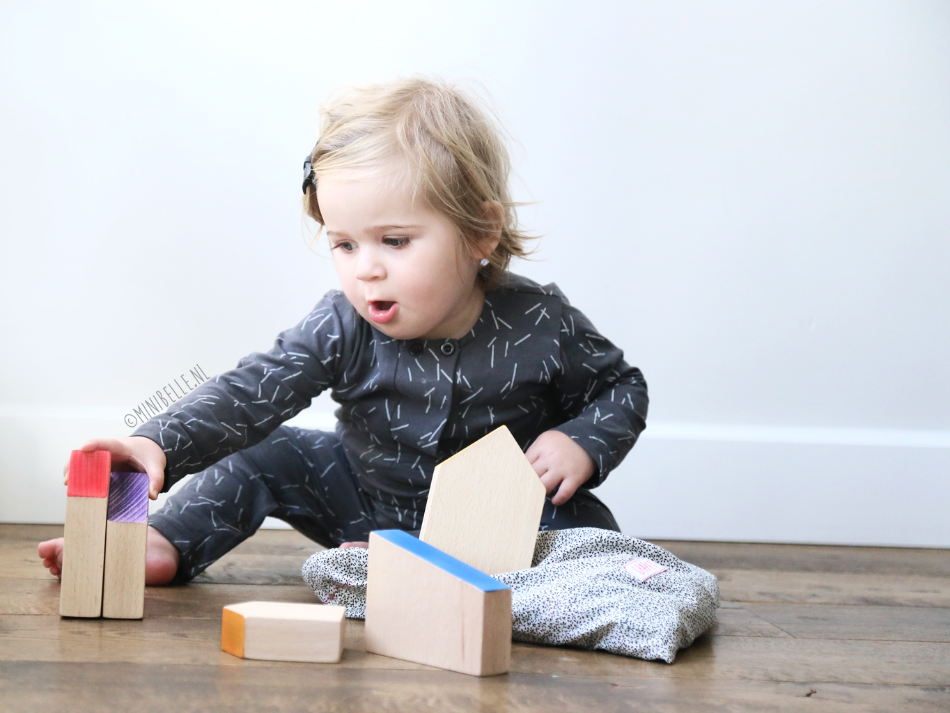 Coconeh: verantwoord en uniek speelgoedwinkel amsterdam montessori speelgoed houten blokken Grapat