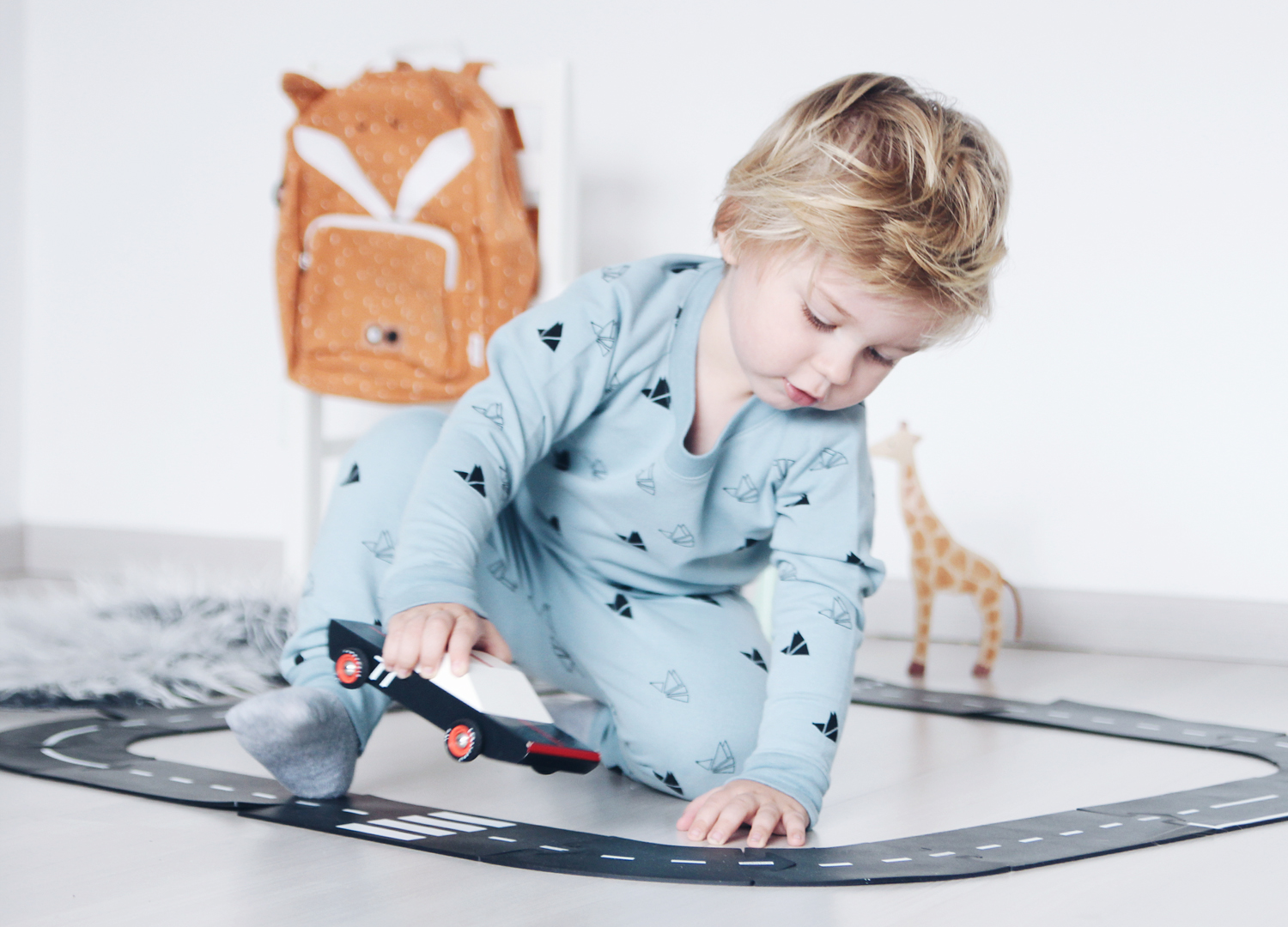 Senne zijn comfortabele outfit van Pimsa kidswear