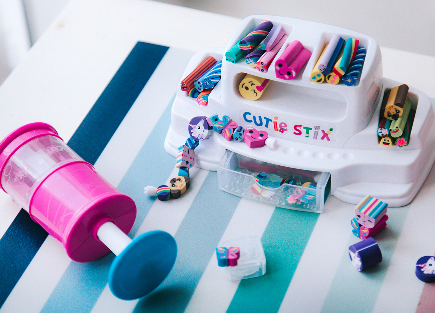 Creatief aan de slag: Ontwerp en maak jouw eigen sieraden met Cutie Stix